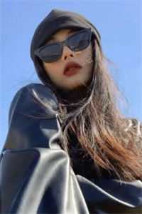 破产后，老婆和陷害我的兄弟结婚了未删减版