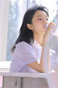 跳湖自尽后，嫌弃我六年的侯爷父子悔疯了柳婉儿沈拓最新小说免费阅读
